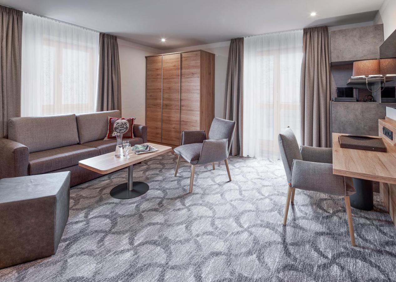 Hotel Alpenhof บาดวิสเซ ภายนอก รูปภาพ